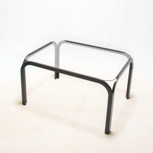 3STARS STUDIO｜撮影設備：ガラステーブル・ブラック